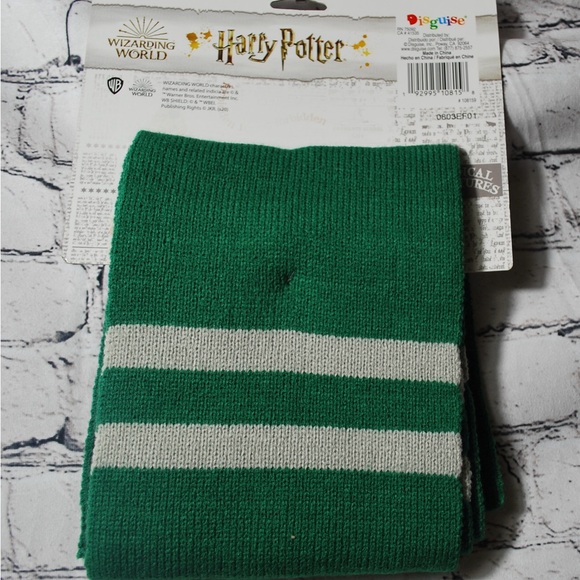 Wizarding World Harry Potter Slytherin Scarf Cosplay Halloween Costume New - Picture 2 of 3